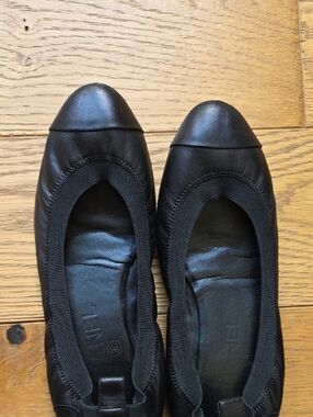 CHANEL Black Leather Elastic Topline Ballet Flats